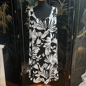 Kaari Blue Monochrome Patterned Top RE